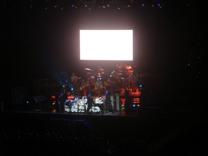 Image: /media/?path=/concerts/2006-09-28 - Blue Man Group/DSC09400.JPG